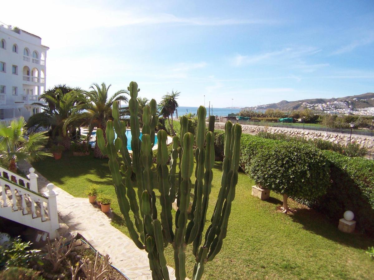 Stella Maris - Sleeps 4 Apartment Nerja Exterior photo