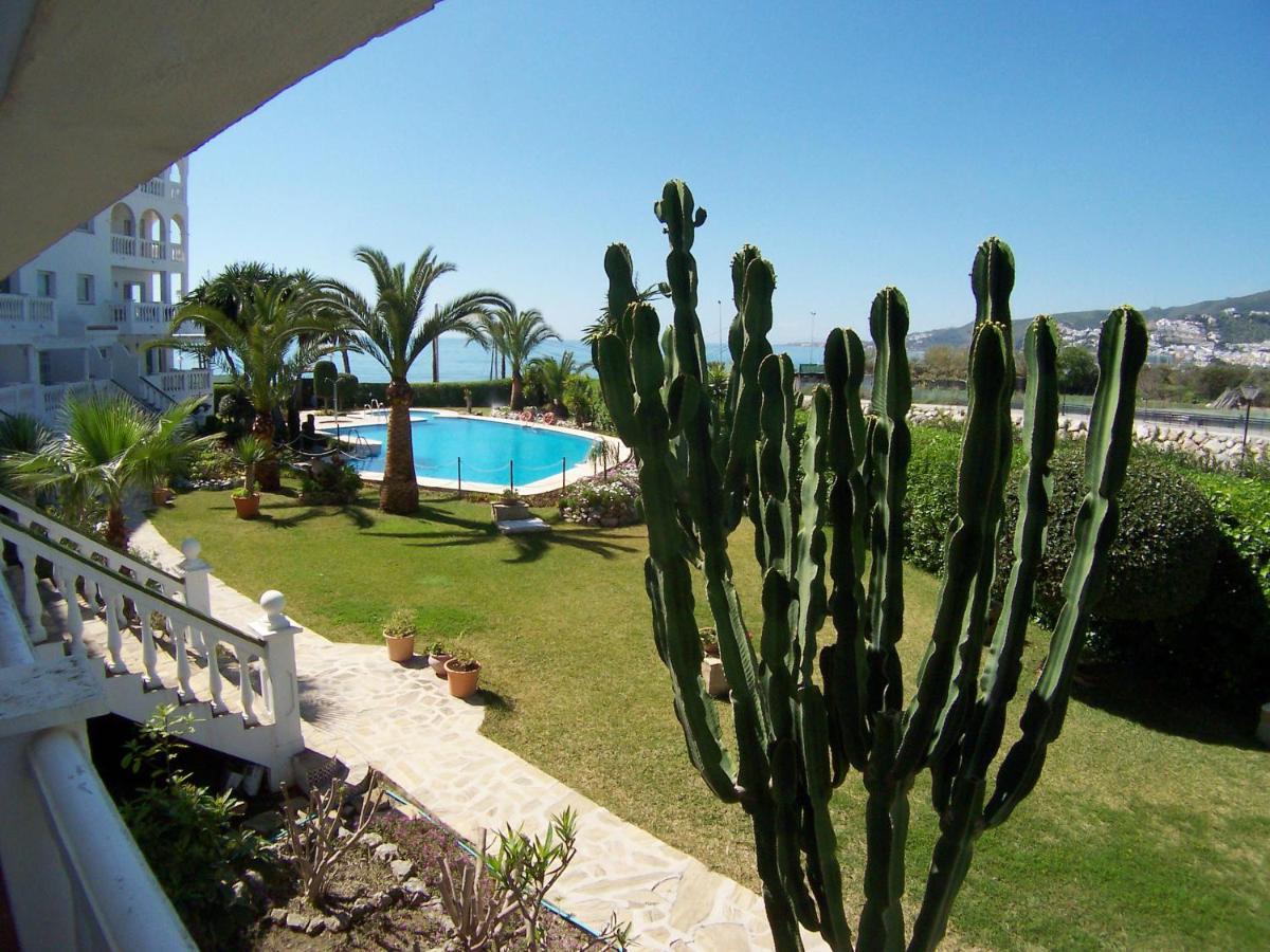 Stella Maris - Sleeps 4 Apartment Nerja Exterior photo